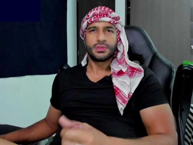 Handsoman11