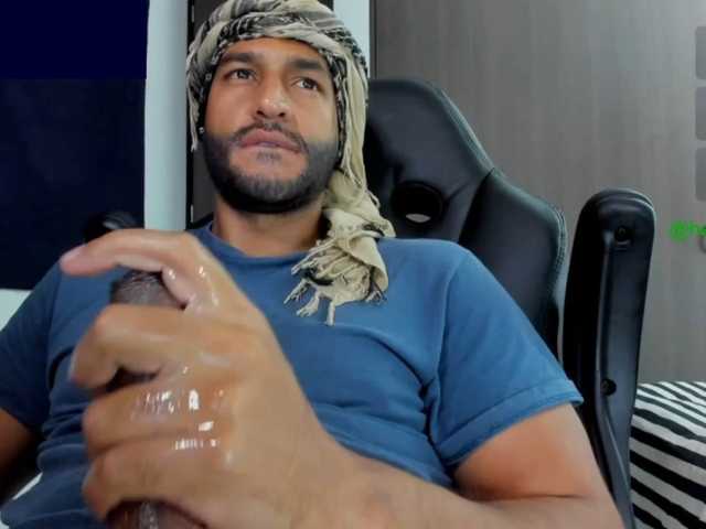 Handsoman11