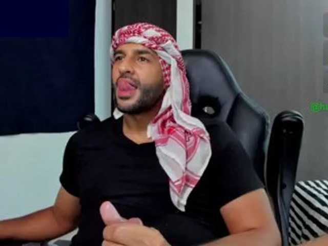 Handsoman11