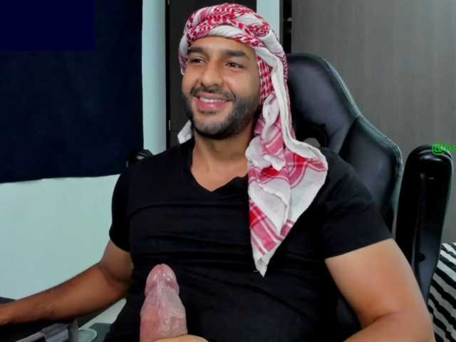 Handsoman11