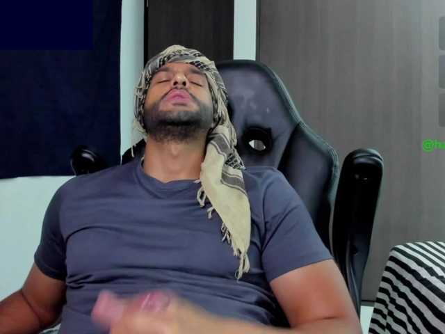 Handsoman11