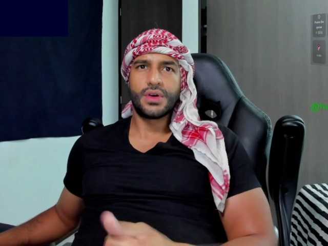 Handsoman11