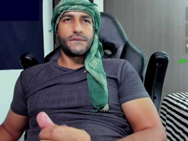 Handsoman11