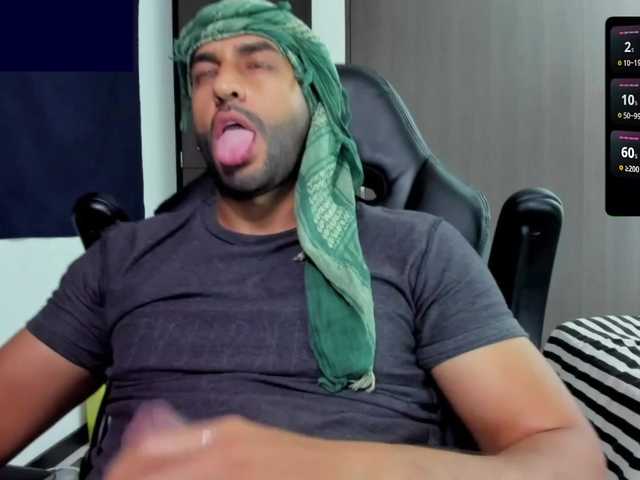 Handsoman11 live webcam show