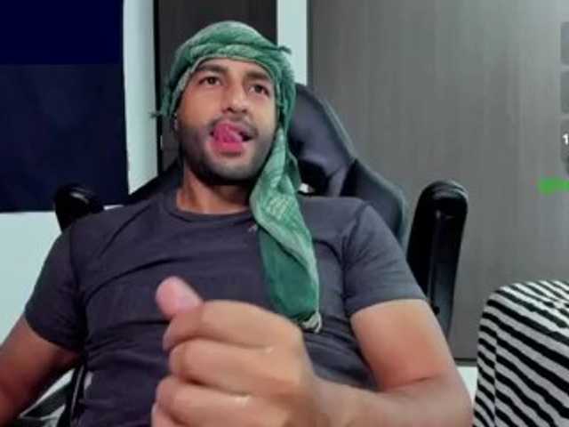 Handsoman11