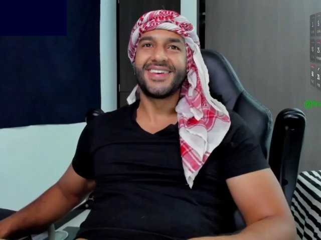 Handsoman11