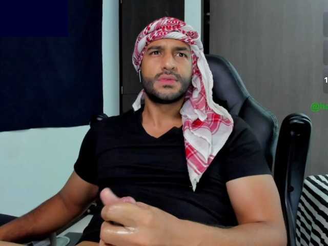 Handsoman11