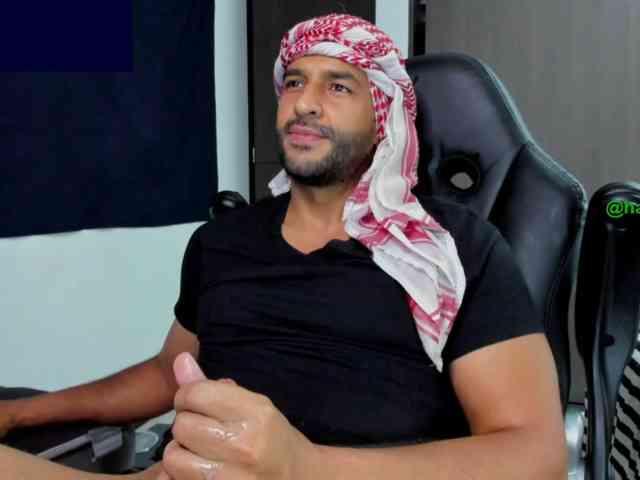 Handsoman11