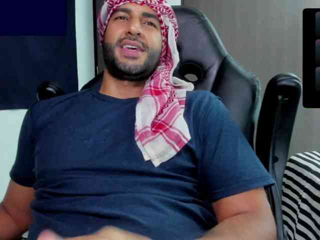 Handsoman11 Sex Cam Show