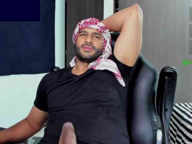 Handsoman11