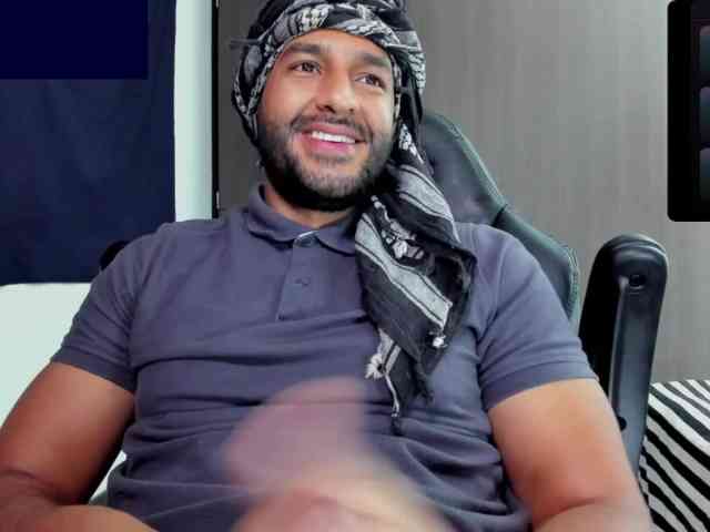 Handsoman11
