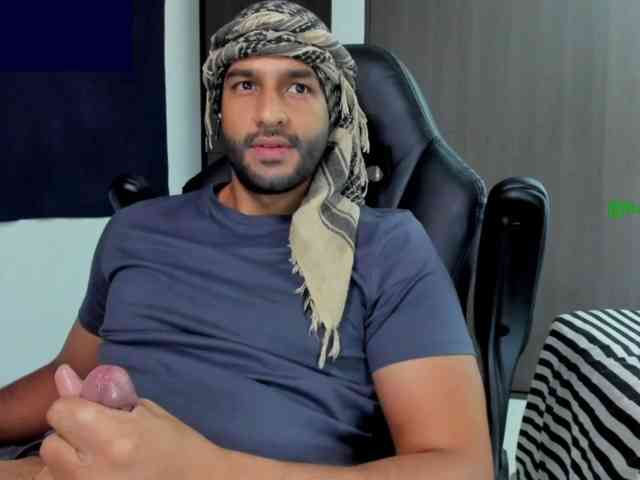 Handsoman11