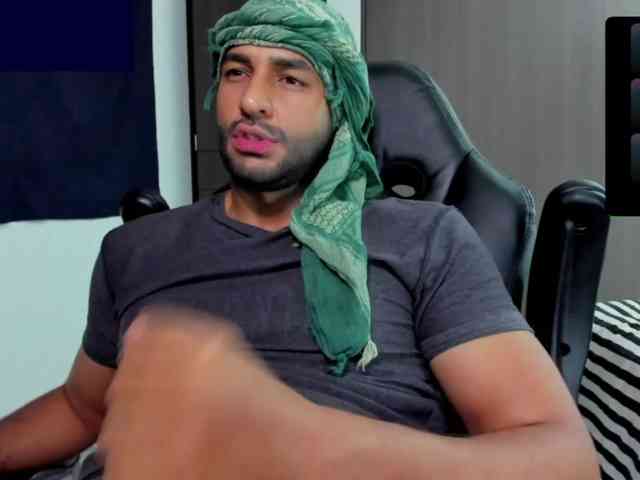 Handsoman11