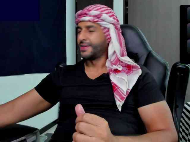 Handsoman11