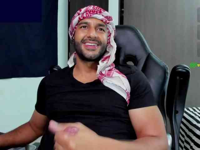 Handsoman11