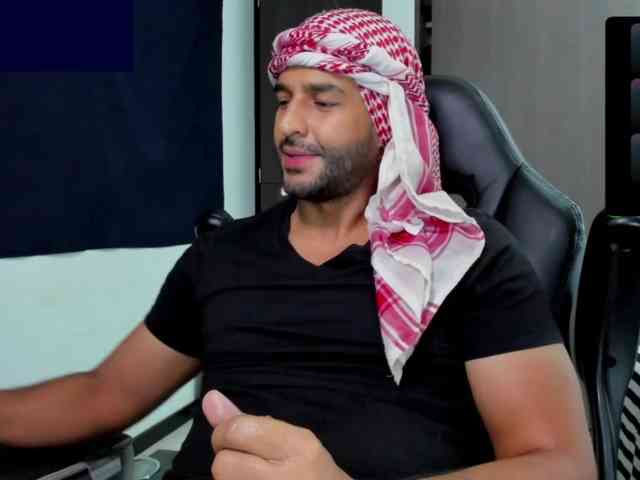 Handsoman11