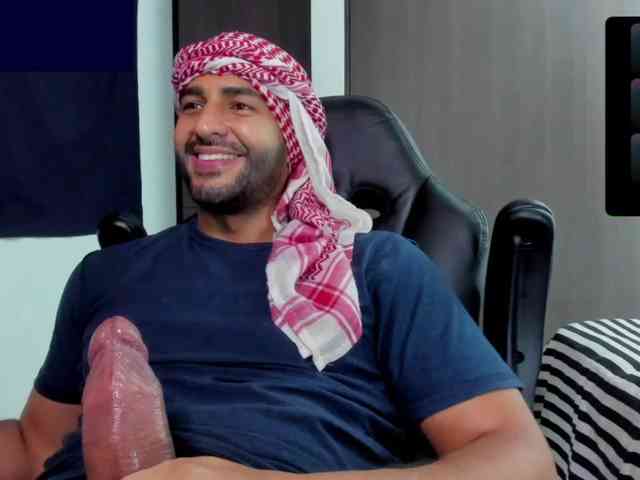 Handsoman11 Sex Cam Show