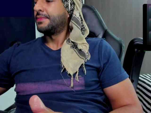 Handsoman11