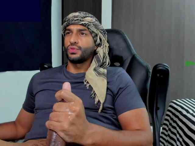Handsoman11