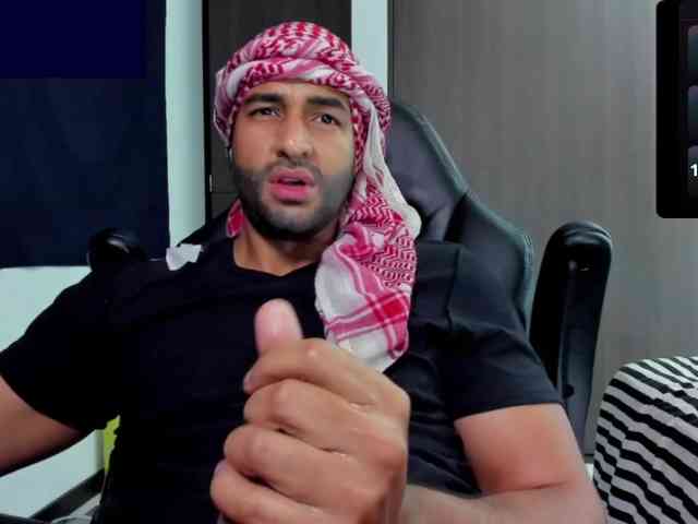 Handsoman11