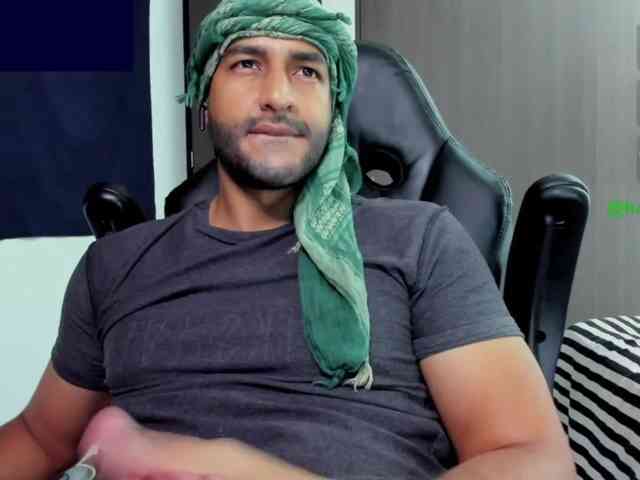 Handsoman11 Handsoman11