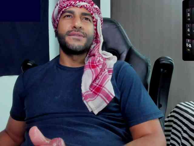 Handsoman11 Handsoman11