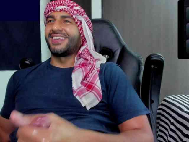 Handsoman11