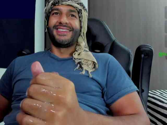 Handsoman11