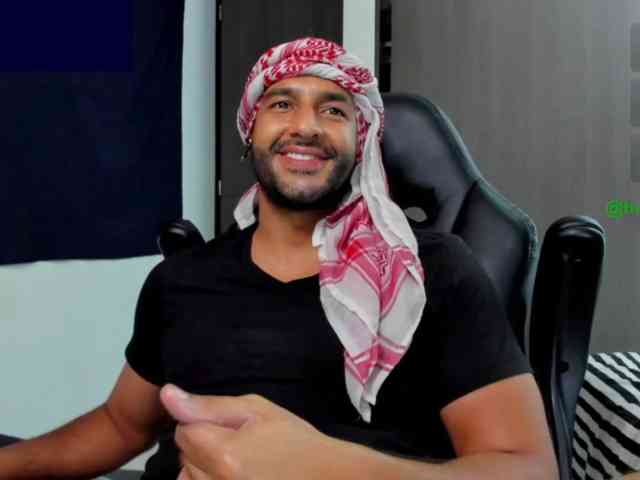 Handsoman11