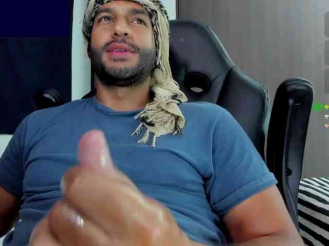 Handsoman11