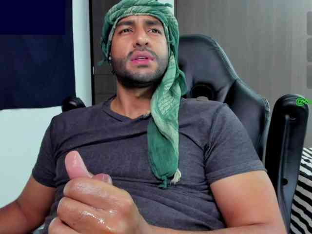 Handsoman11