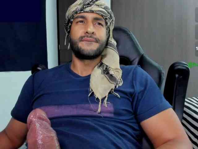 Handsoman11