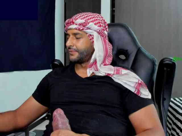 Handsoman11