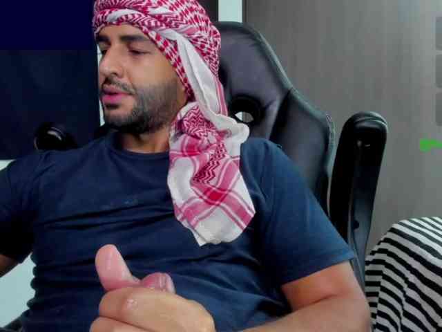 Handsoman11