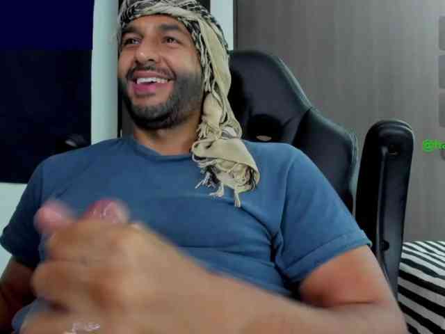 Handsoman11