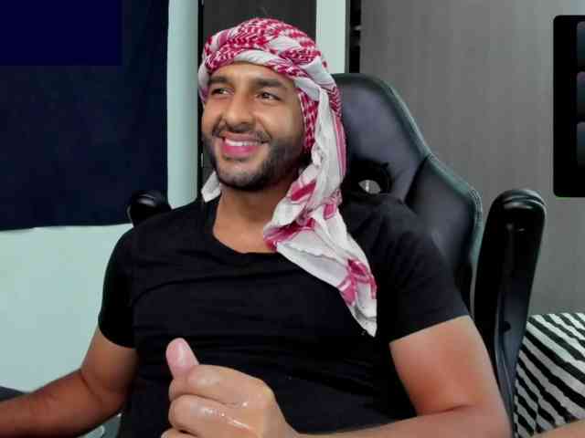 Handsoman11 Handsoman11