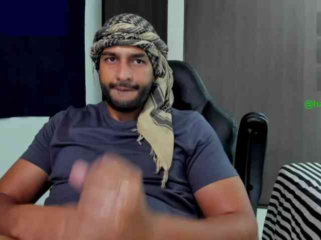 Handsoman11