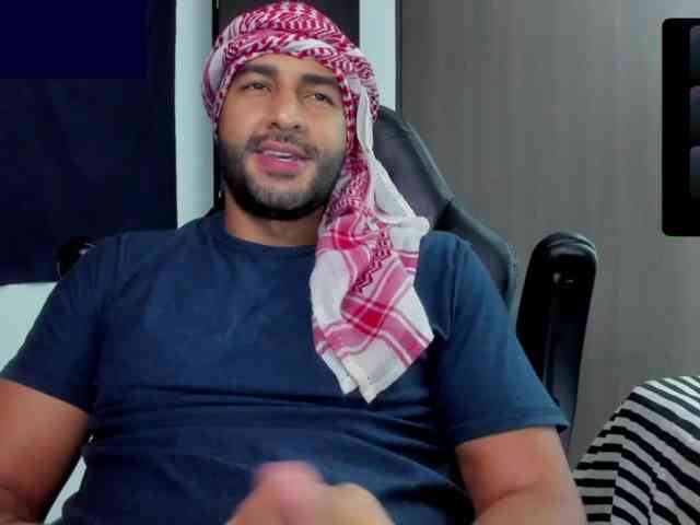 Handsoman11 Sex Cam Show