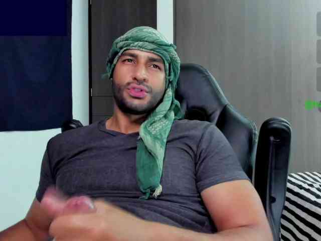 Handsoman11 Handsoman11