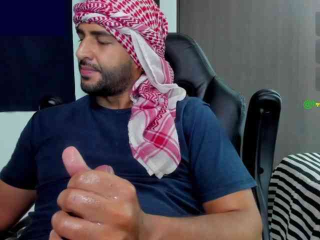 Handsoman11