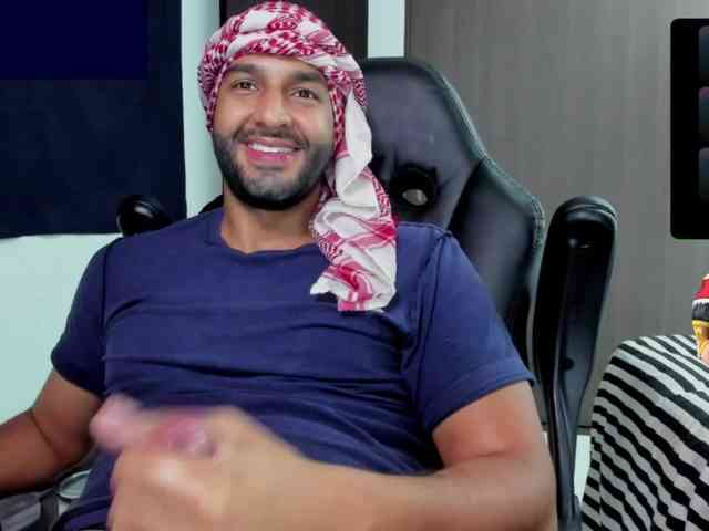 Handsoman11 Handsoman11