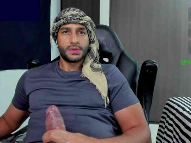Handsoman11