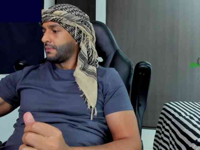 Handsoman11