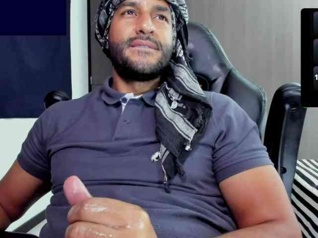 Handsoman11