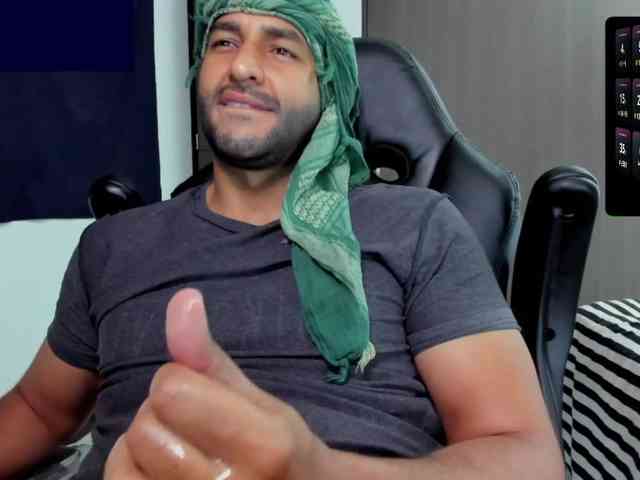 Handsoman11 Handsoman11