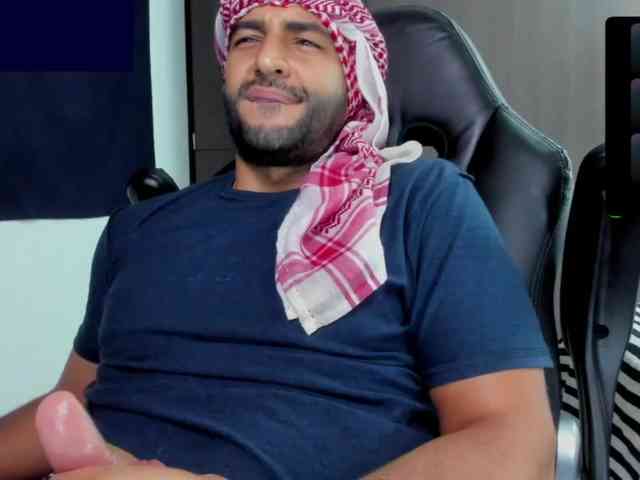 Handsoman11