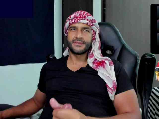 Handsoman11 Handsoman11