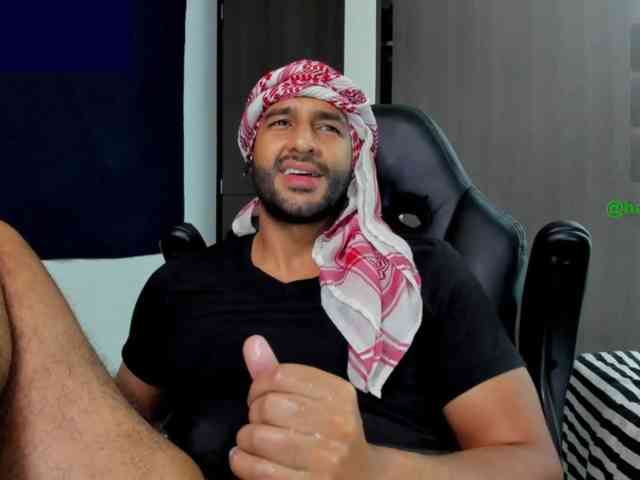 Handsoman11