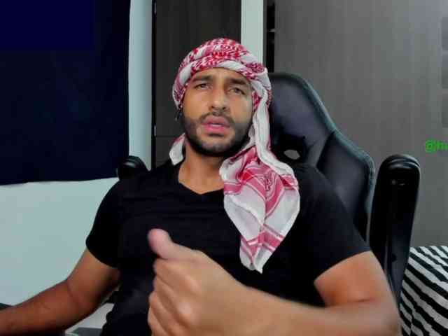Handsoman11