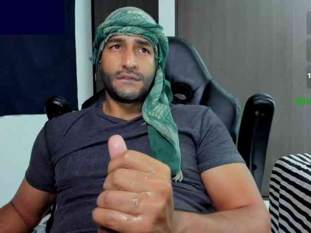 Handsoman11
